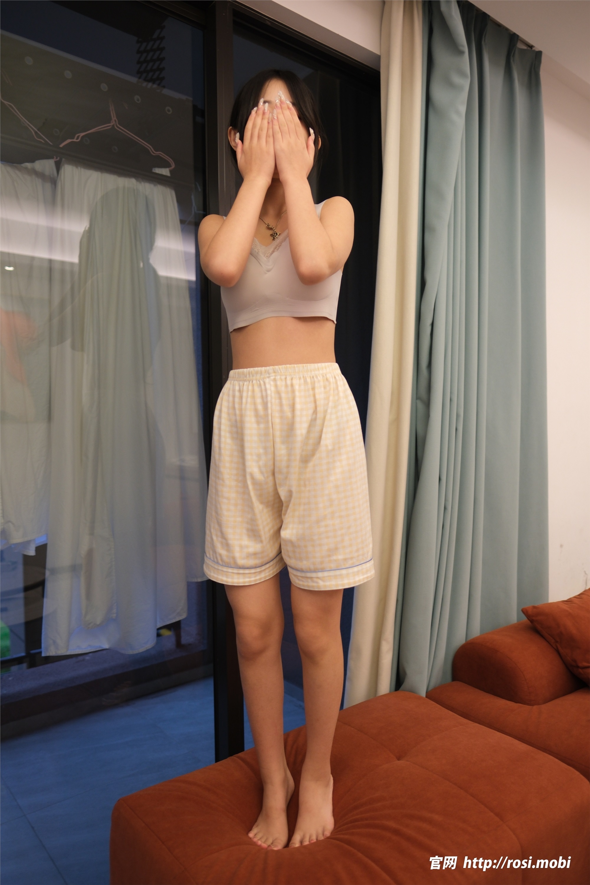 ROSI写真 2025.04.08 NO.4873